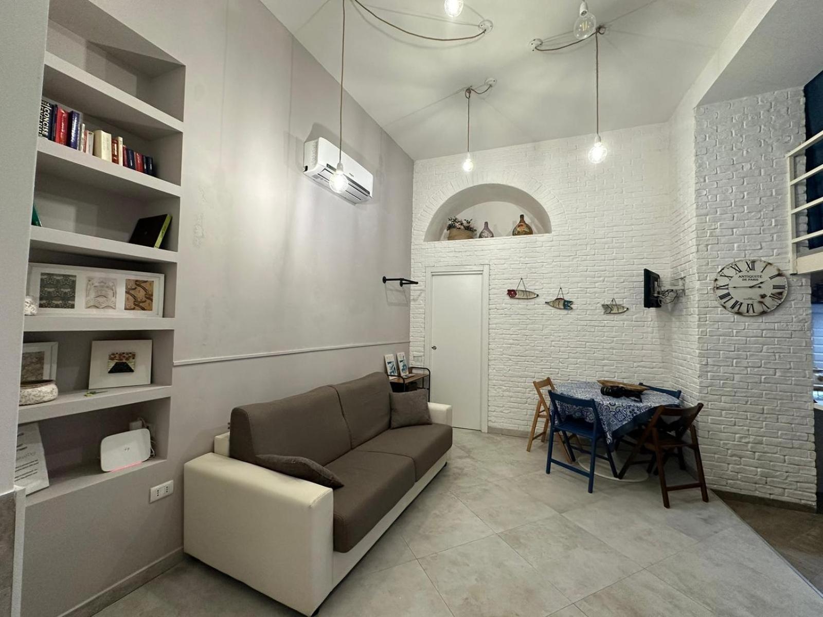 나폴리 La Maisonette At Duomo 아파트 외부 사진