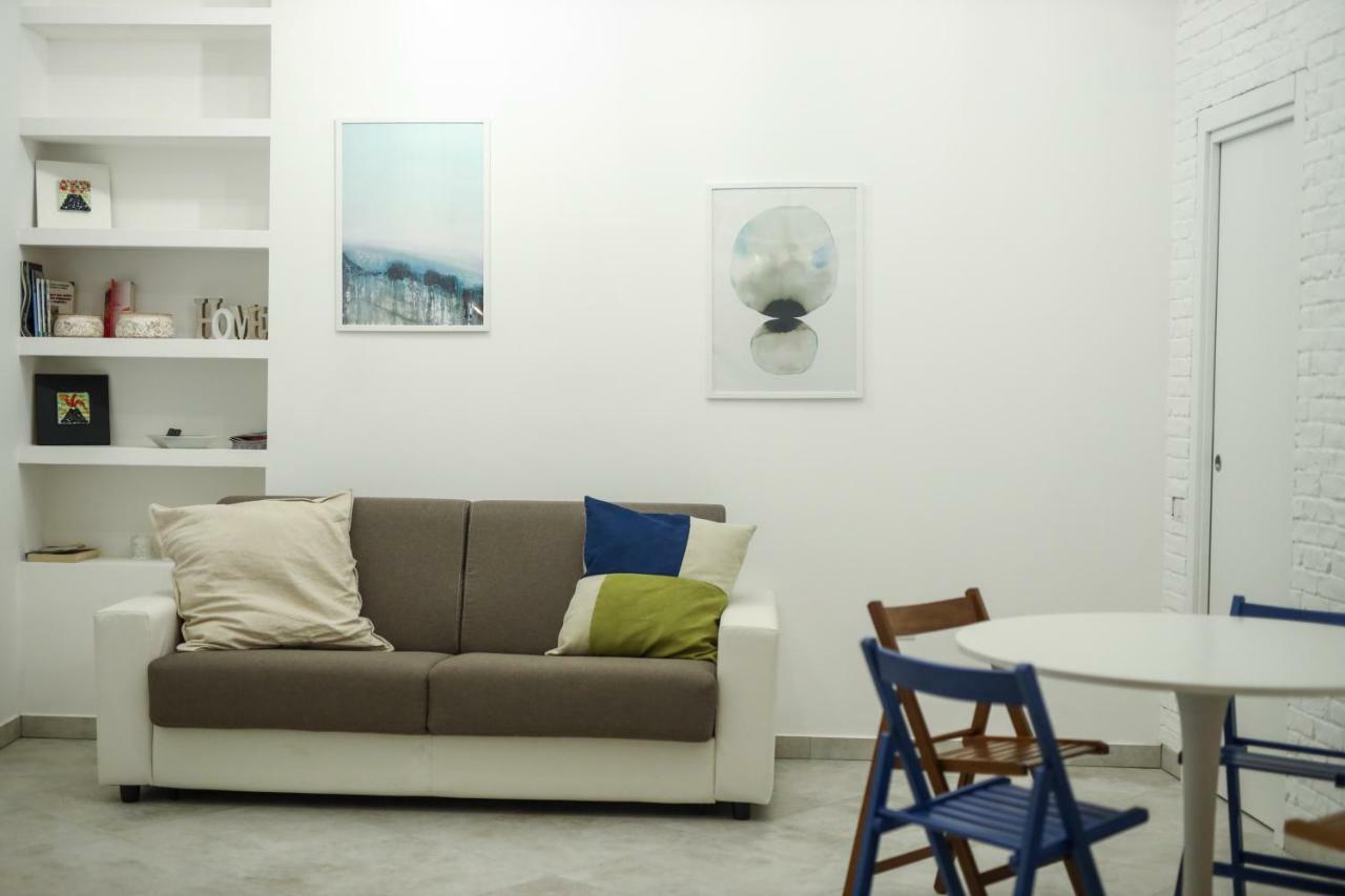 나폴리 La Maisonette At Duomo 아파트 외부 사진